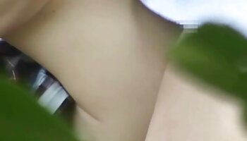 La merveilleuse belle-mère Juelz Ventura se fait capturer en train de baiser son beau-fils Tommy film streaming gratuit x Pistol