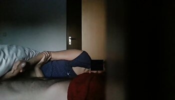Une fille timide se déchaîne film gratuit sur internet x lors de son premier casting porno